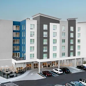 Towneplace By Marriott Tampa Hotel